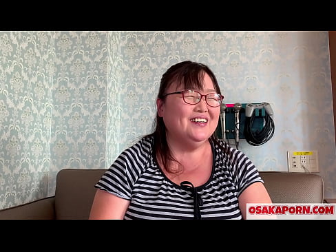 ❤️ Dikke Japanse moeder toont haar enorme tieten en geniet van een sexspeeltje. Een 51-jarige Aziatische moeder vertelt over haar seksuele ervaring. Yukiko 1 OSAKAPORN vette milf ❤️ Fucking at us
